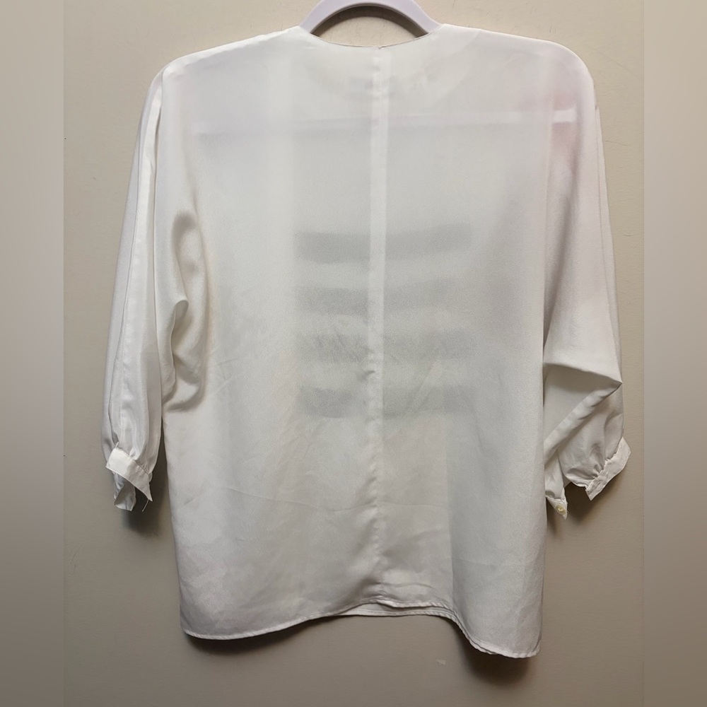 Franck Olivier Paris White Abstract Asymmetrical Blouse Silk Feel - Picture 7 of 7